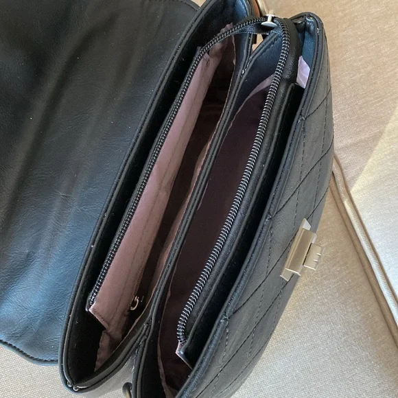 🌸 BLACK HANDBAG - Picture 9 of 12